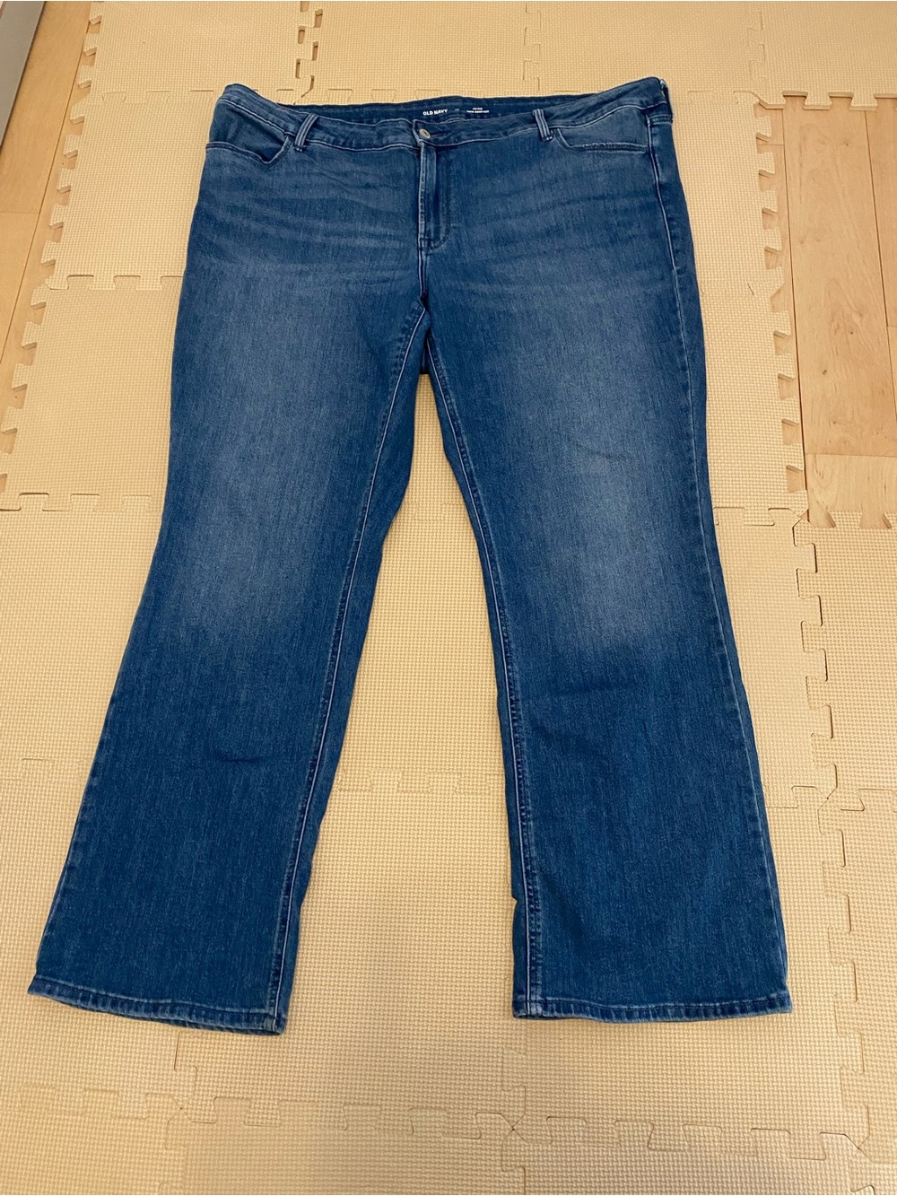 Old Navy Mid-Rise Wow Boot Cut Blue Jeans Size 22